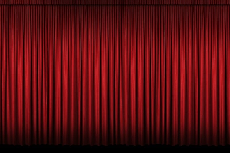 Pleating_and_Fullness_for_Stage_Curtains